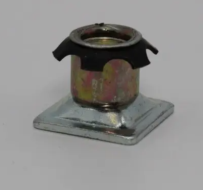 1/4"-20 Threaded Adapter for 3/4" Square Tubing